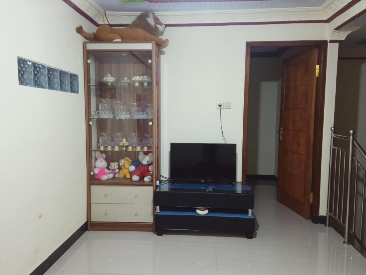 Widodaren Homestay 庞越 外观 照片