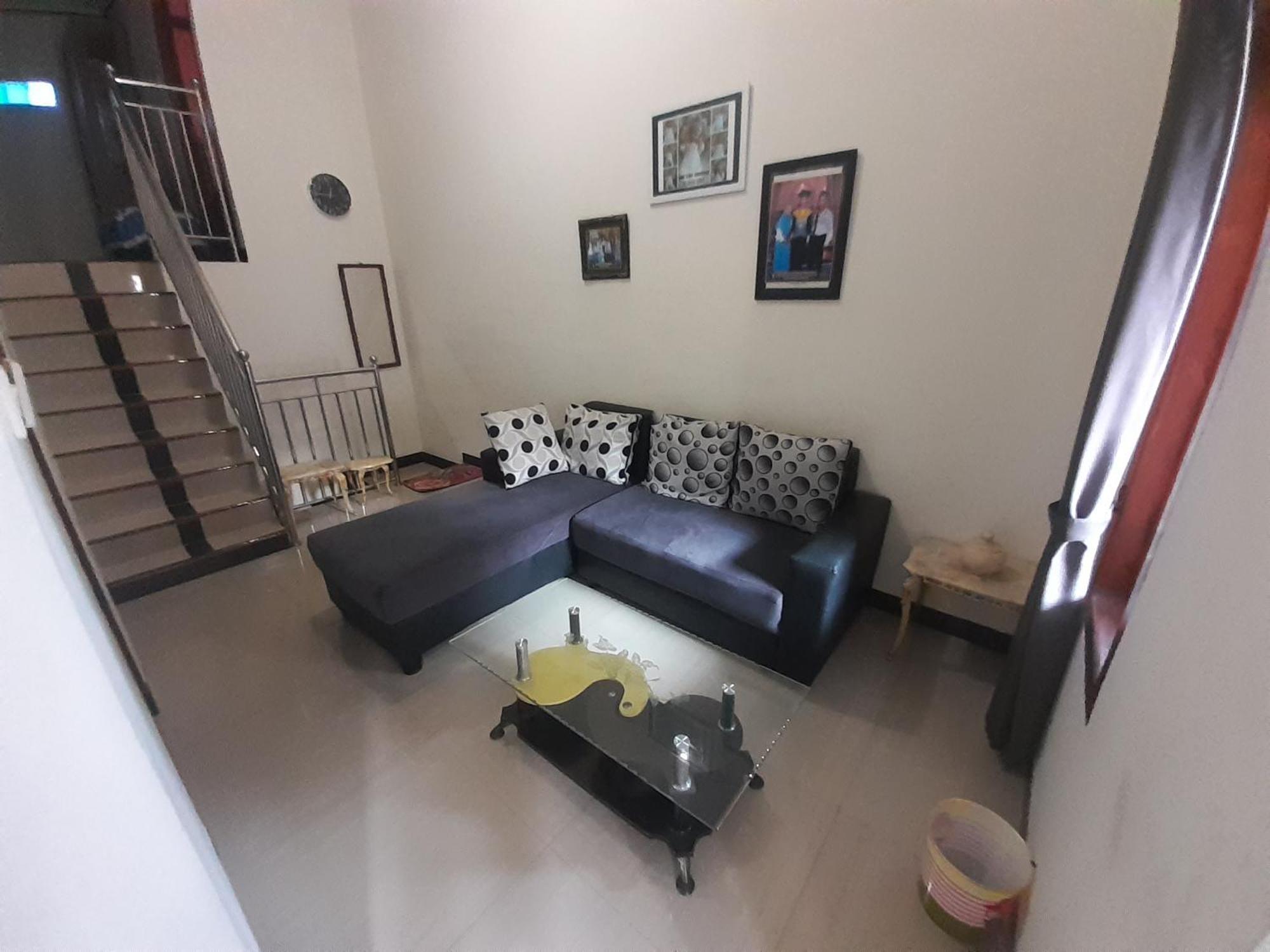 Widodaren Homestay 庞越 外观 照片